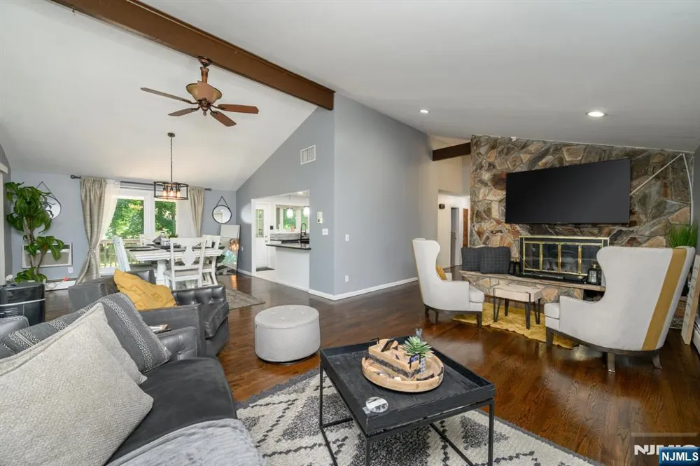 1 Lewis Street Haledon, NJ 07508