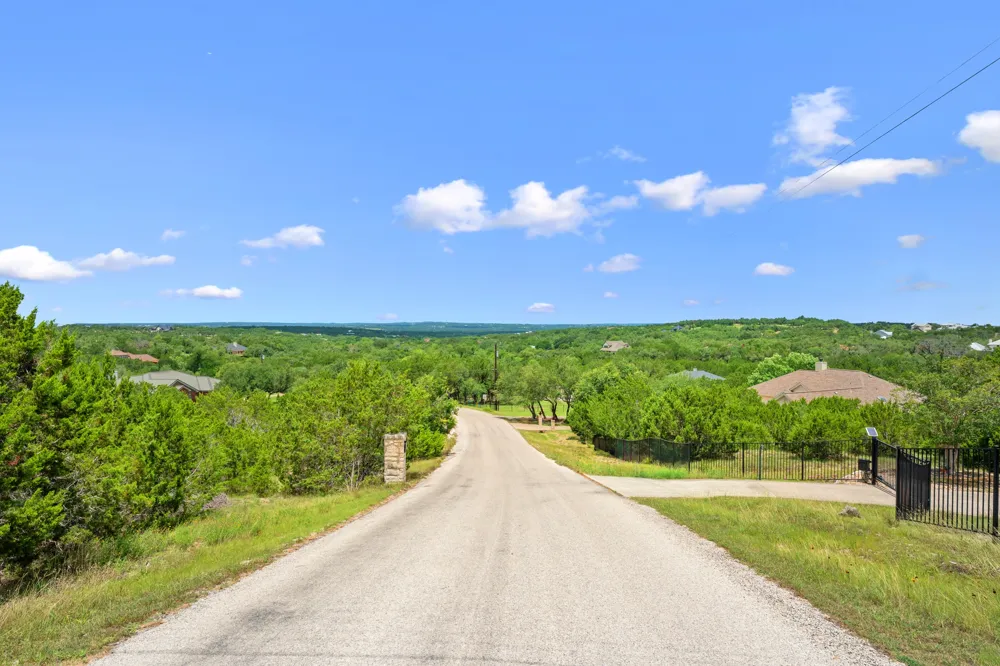 1029 Sunset Canyon Drive Dripping Springs, TX 78620