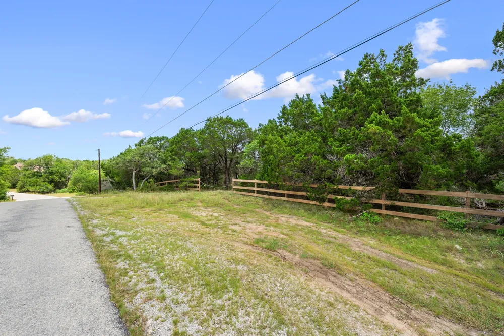 1029 Sunset Canyon Drive Dripping Springs, TX 78620