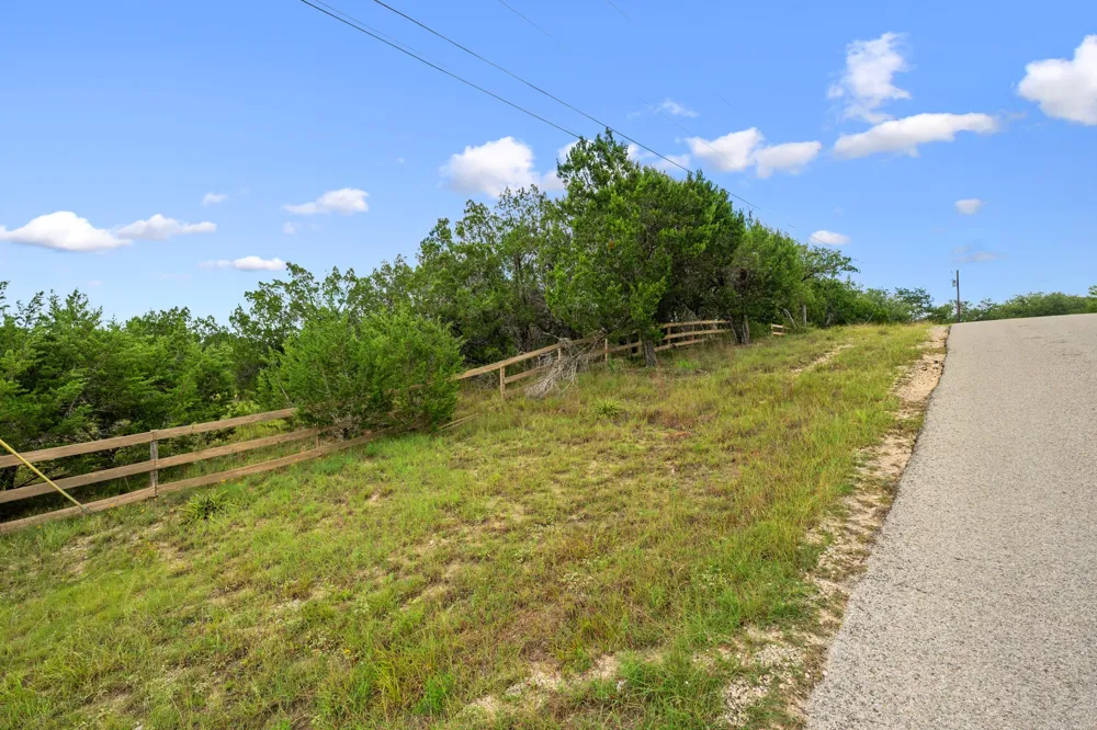 1029 Sunset Canyon Drive Dripping Springs, TX 78620