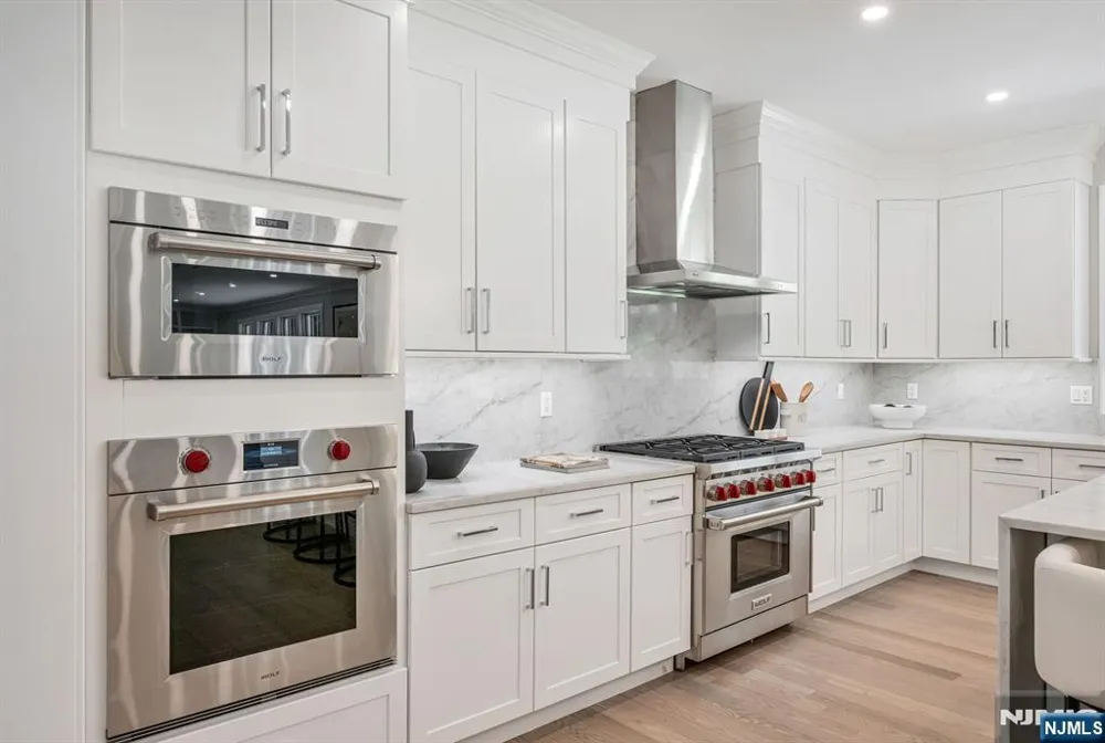 520 Clinton Avenue Wyckoff, NJ 07481