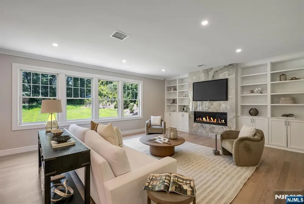 520 Clinton Avenue Wyckoff, NJ 07481