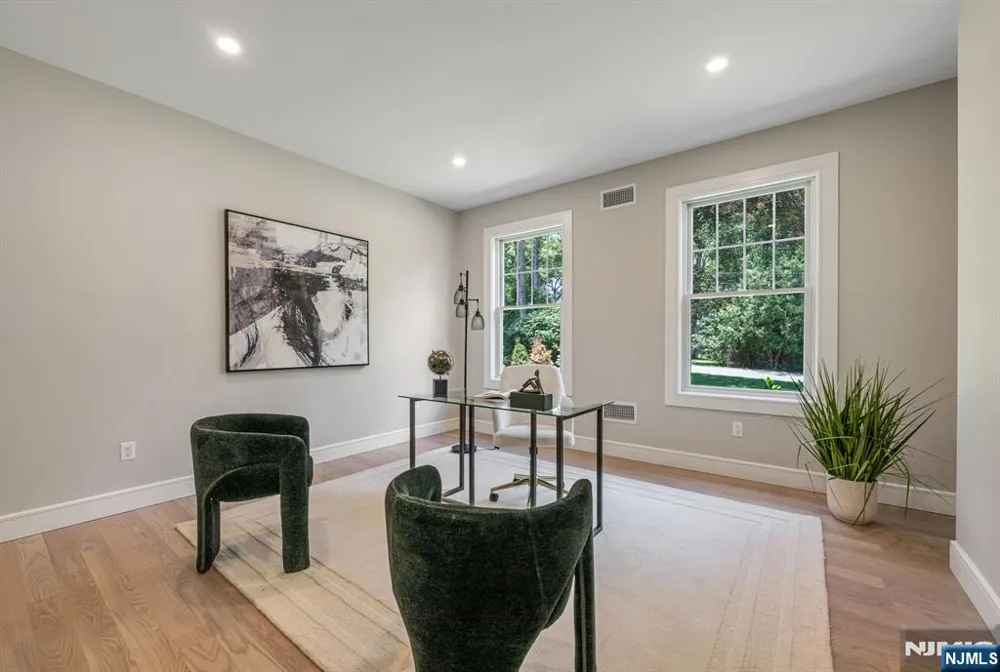 520 Clinton Avenue Wyckoff, NJ 07481