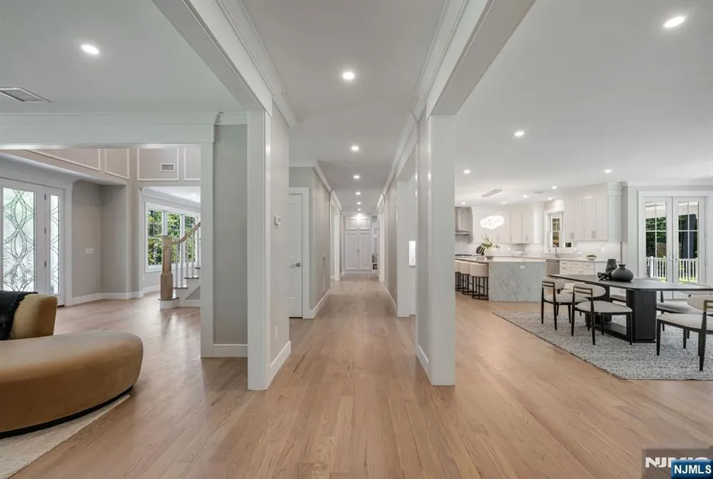 520 Clinton Avenue Wyckoff, NJ 07481