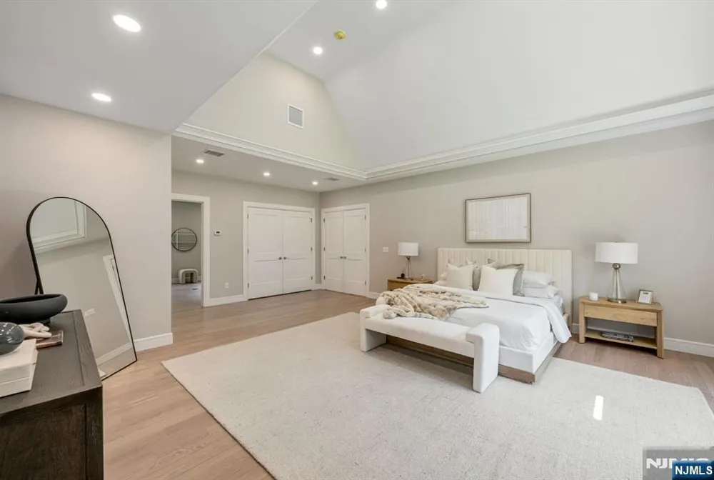 520 Clinton Avenue Wyckoff, NJ 07481