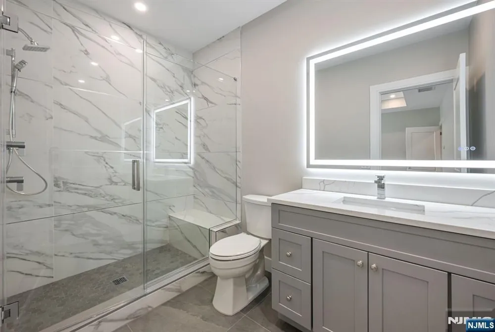 520 Clinton Avenue Wyckoff, NJ 07481