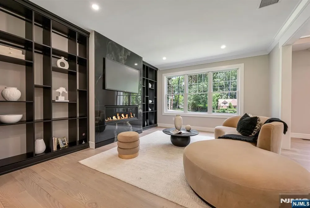 520 Clinton Avenue Wyckoff, NJ 07481