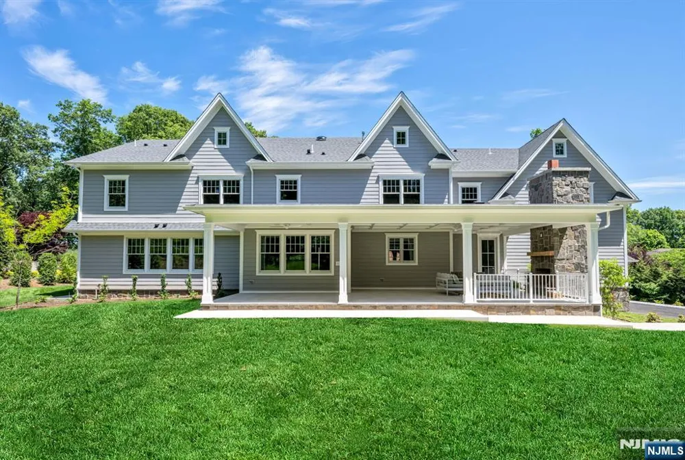 520 Clinton Avenue Wyckoff, NJ 07481