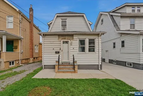 154 Union Avenue