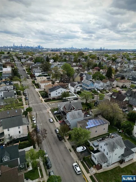 598 Broad Street Carlstadt, NJ 07072