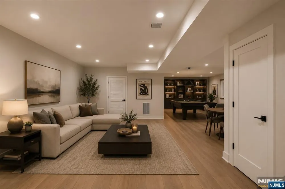 27 Crestwood Drive Glen Rock, NJ 07452