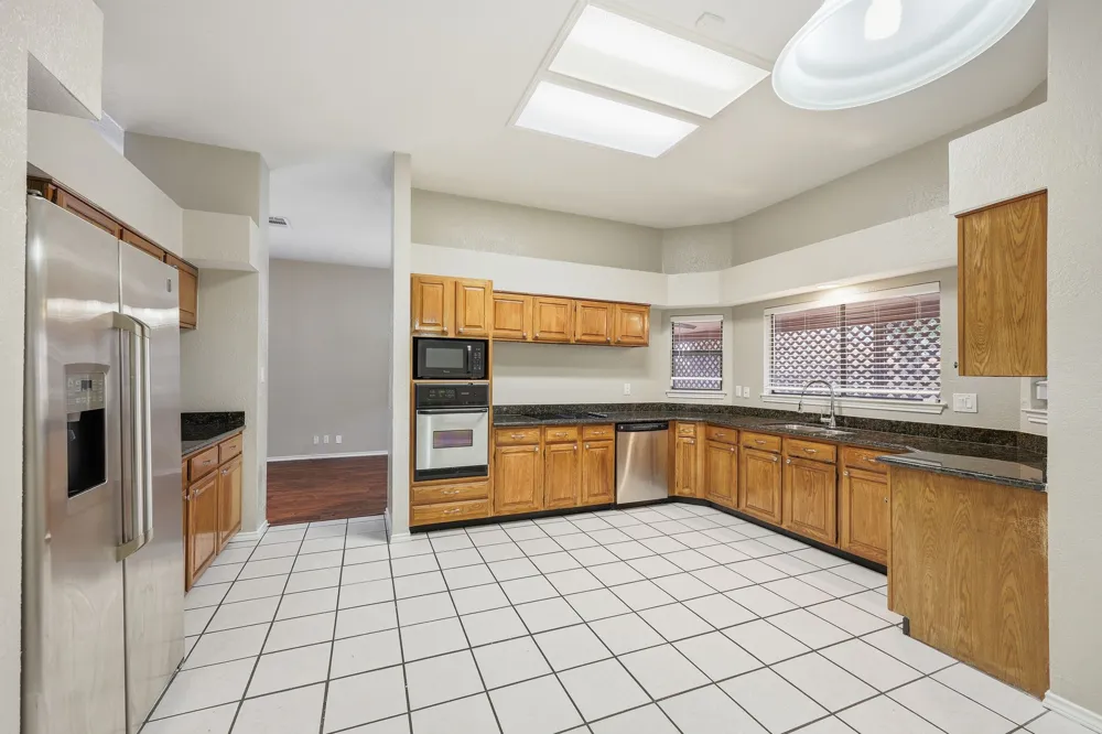 3426 Serene Grove San Antonio, TX 78247