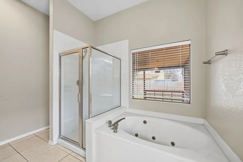 3426 Serene Grove San Antonio, TX 78247