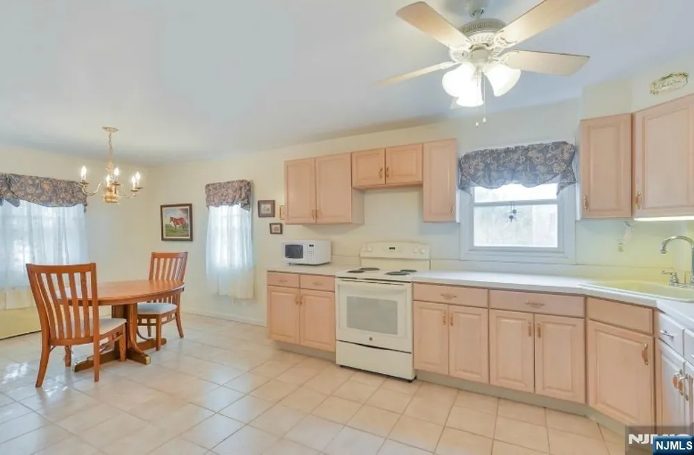 899 Green Pond Road Rockaway Township, NJ 07866