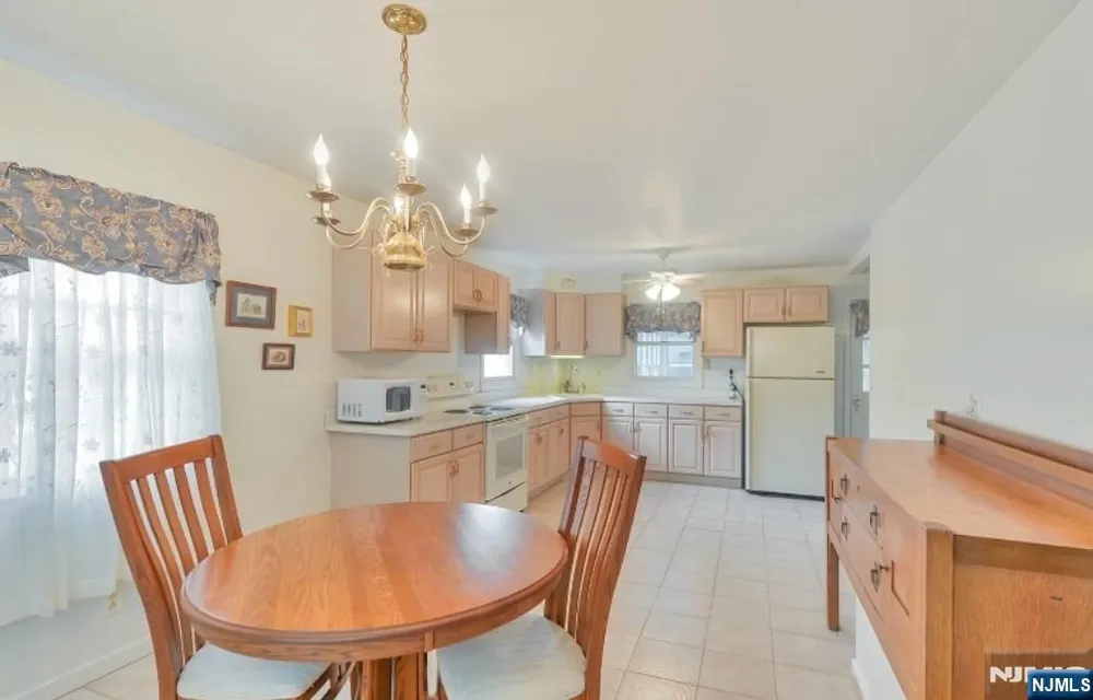 899 Green Pond Road Rockaway Township, NJ 07866