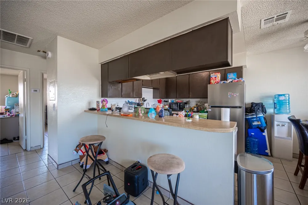 1524 Henry Drive Las Vegas, NV 89110