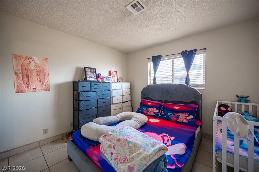 1524 Henry Drive Las Vegas, NV 89110