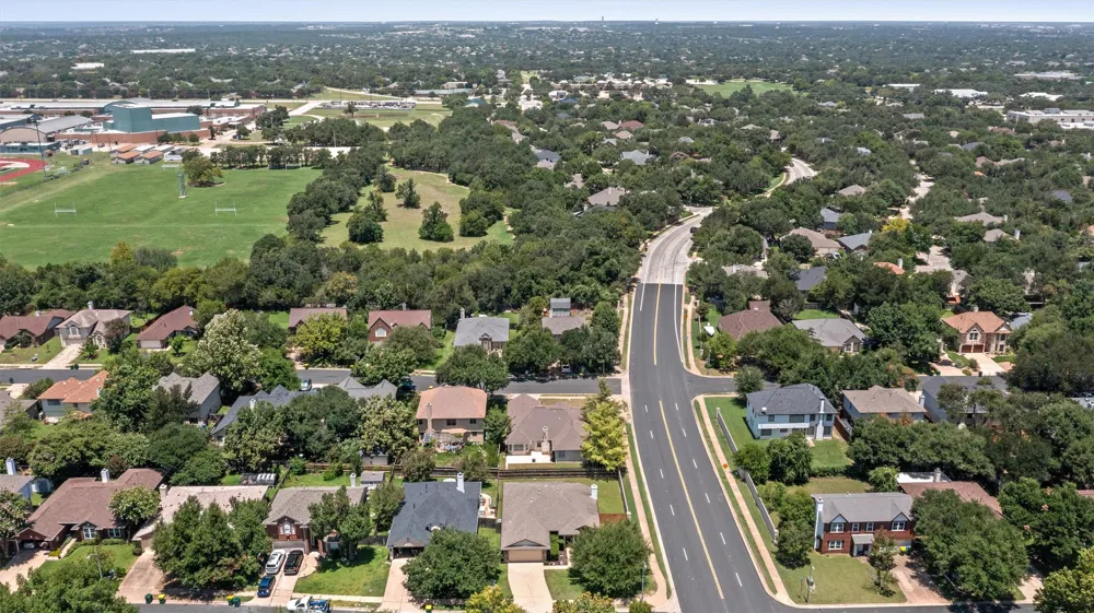 2000 Dayflower Trace Cedar Park, TX 78613