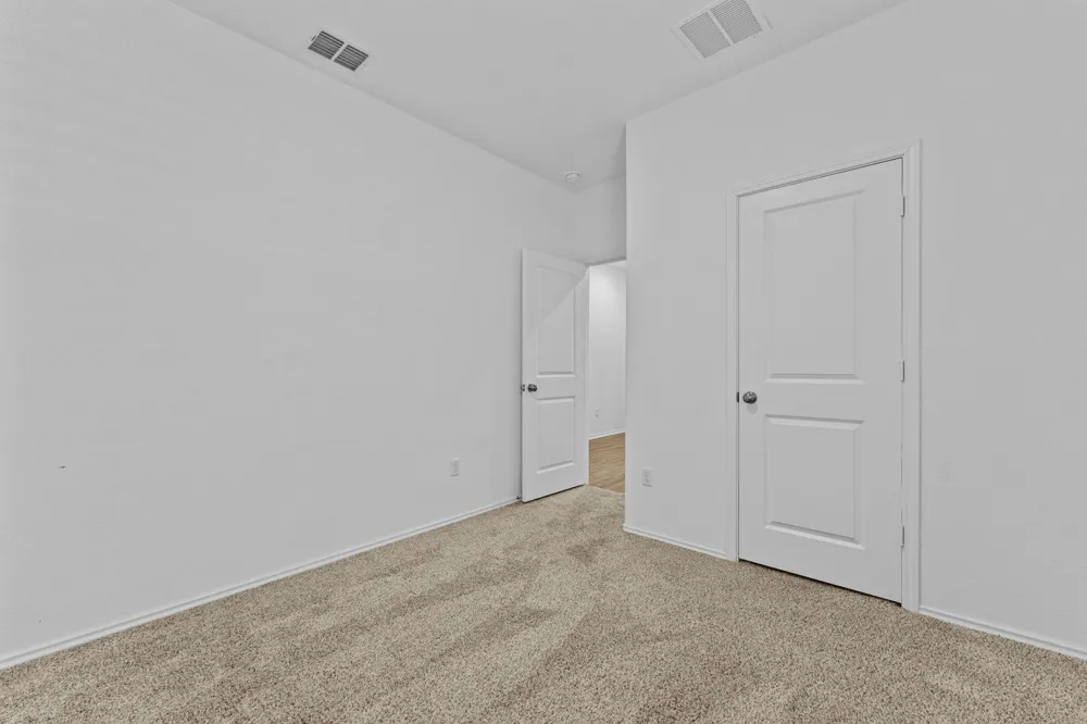 13704 Tordillo Drive Elgin, TX 78621