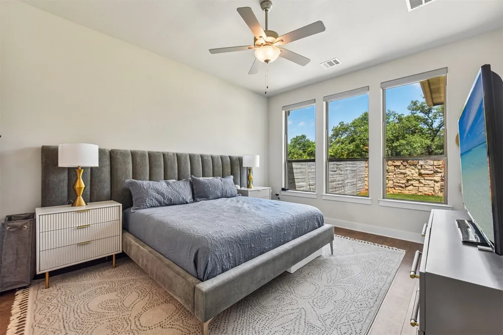 240 Diamondback Drive Georgetown, TX 78628