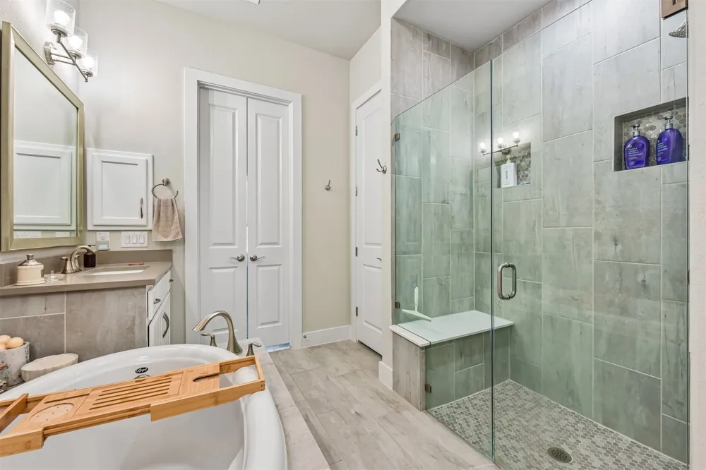 240 Diamondback Drive Georgetown, TX 78628