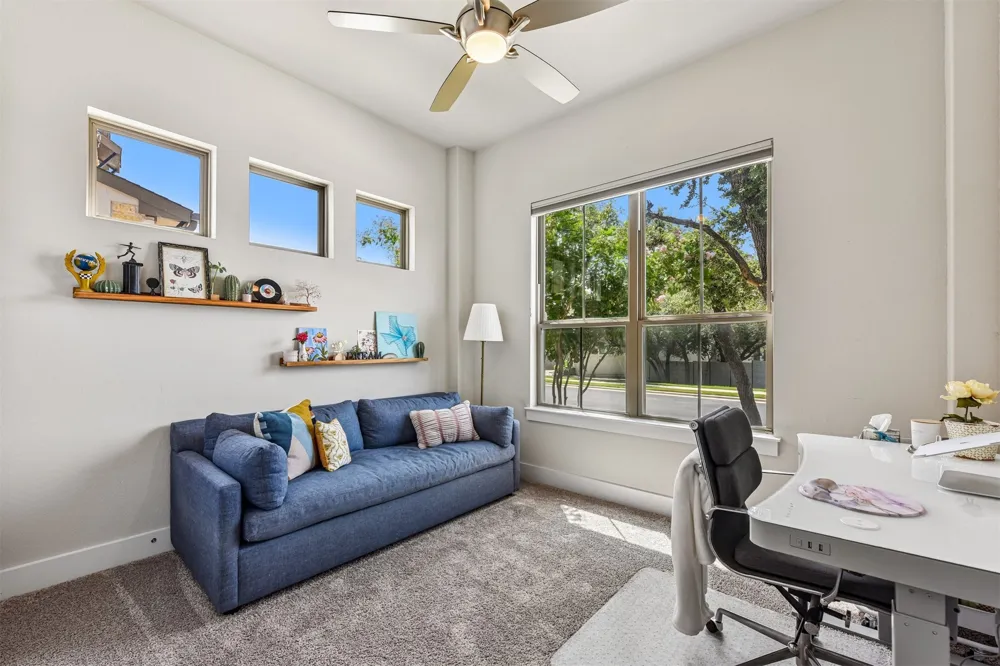 240 Diamondback Drive Georgetown, TX 78628
