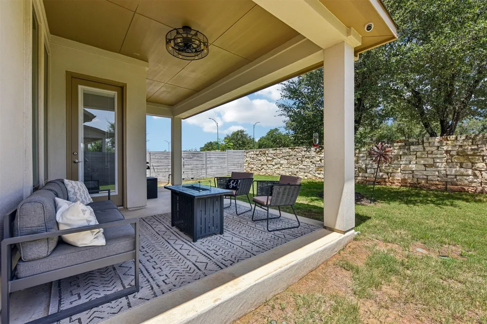 240 Diamondback Drive Georgetown, TX 78628