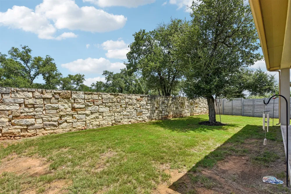 240 Diamondback Drive Georgetown, TX 78628