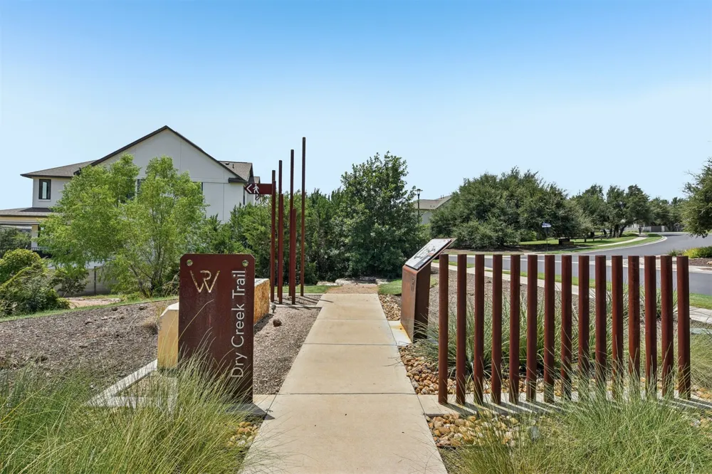 240 Diamondback Drive Georgetown, TX 78628