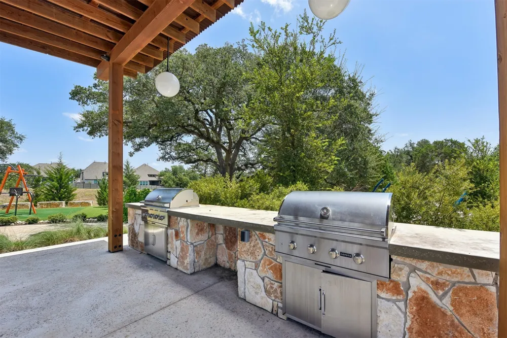 240 Diamondback Drive Georgetown, TX 78628