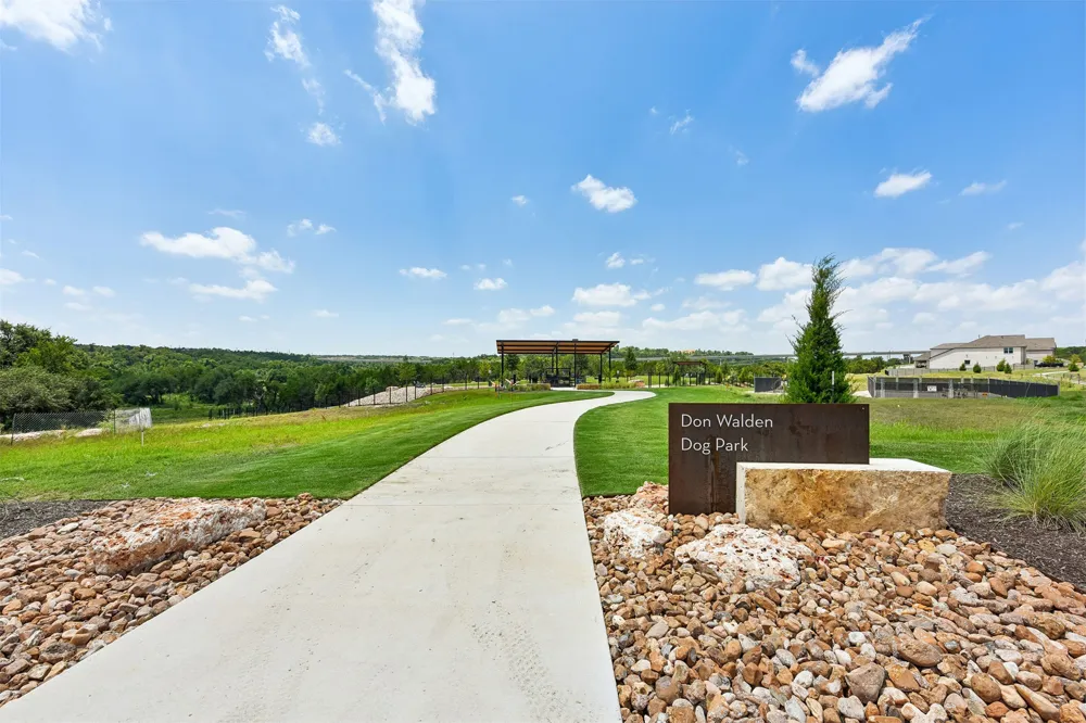 240 Diamondback Drive Georgetown, TX 78628