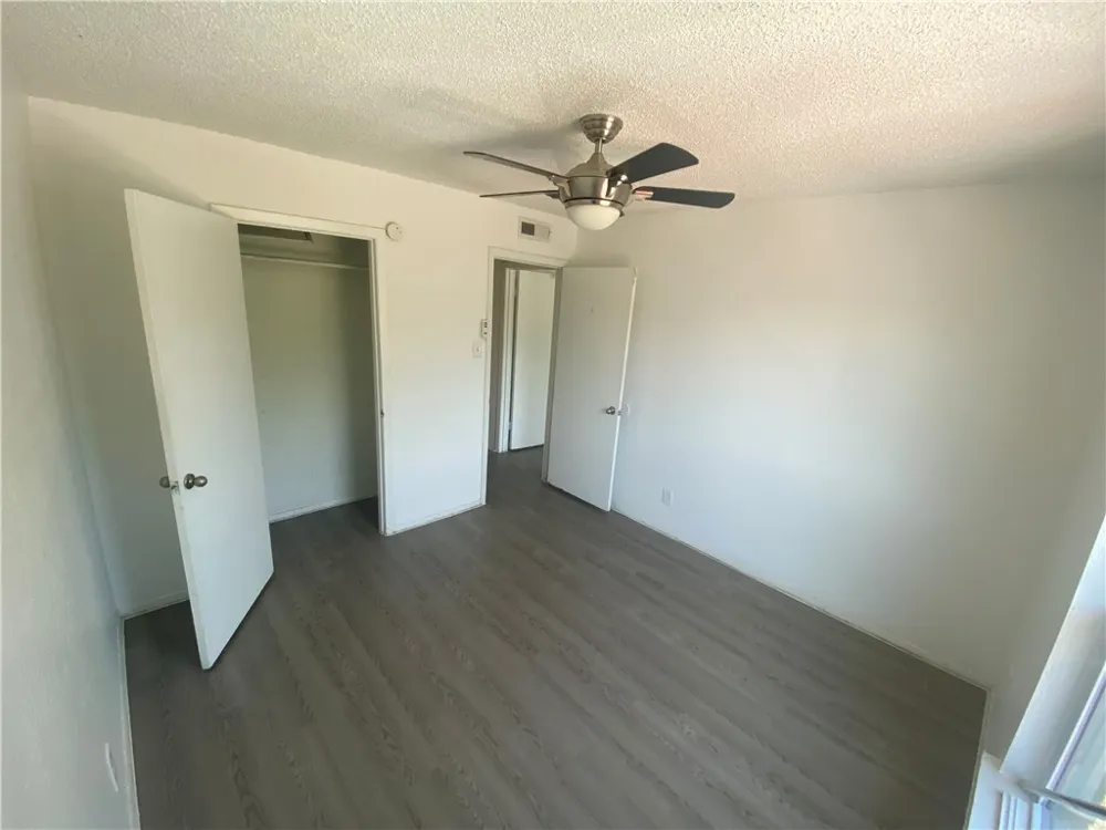 2401 Manor Road #207 Austin, TX 78722
