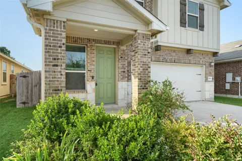 148 Mountain Valley Street