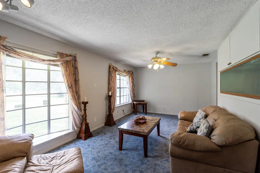651 High Low Drive New Braunfels, TX 78132