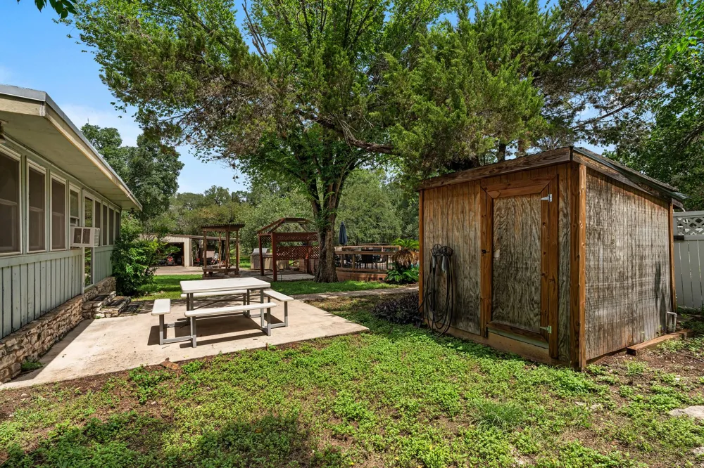 651 High Low Drive New Braunfels, TX 78132