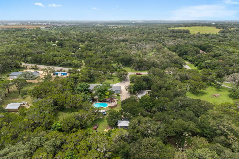 651 High Low Drive New Braunfels, TX 78132