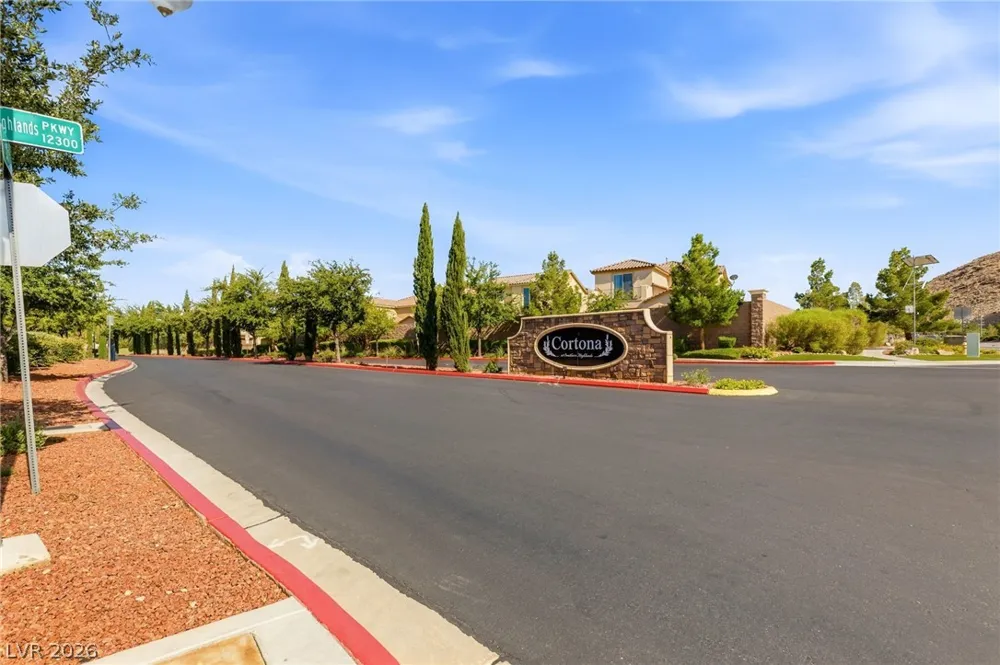 12437 Mosticone Way Las Vegas, NV 89141