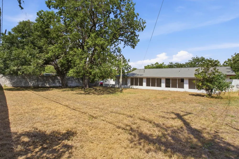 1500 Brandt Drive Austin, TX 78742