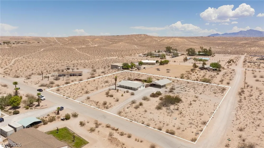 2540 Whitmore Street Logandale, NV 89021