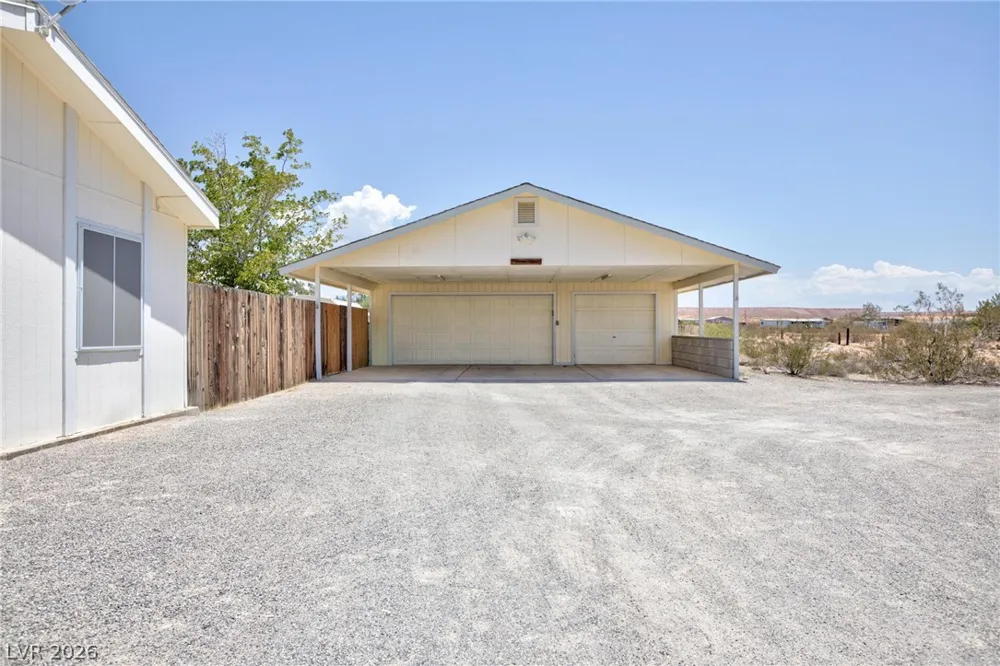 2540 Whitmore Street Logandale, NV 89021