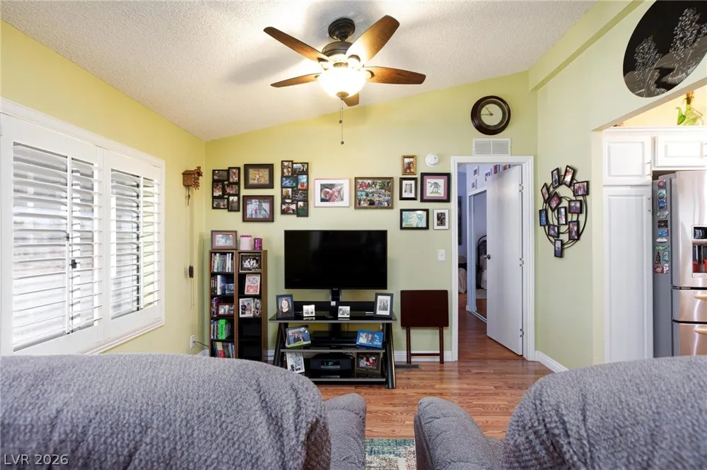 2540 Whitmore Street Logandale, NV 89021