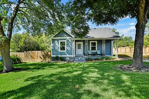 103 E Hoopes Avenue