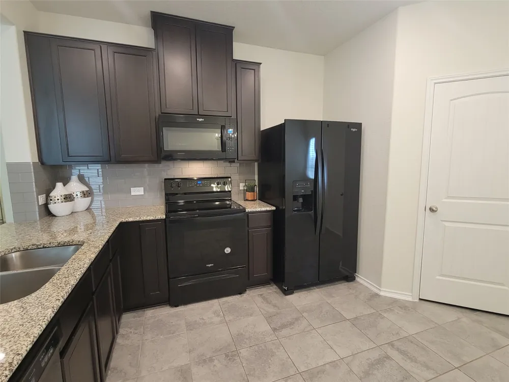 19108 Lady Bird Johnson Street Manor, TX 78653