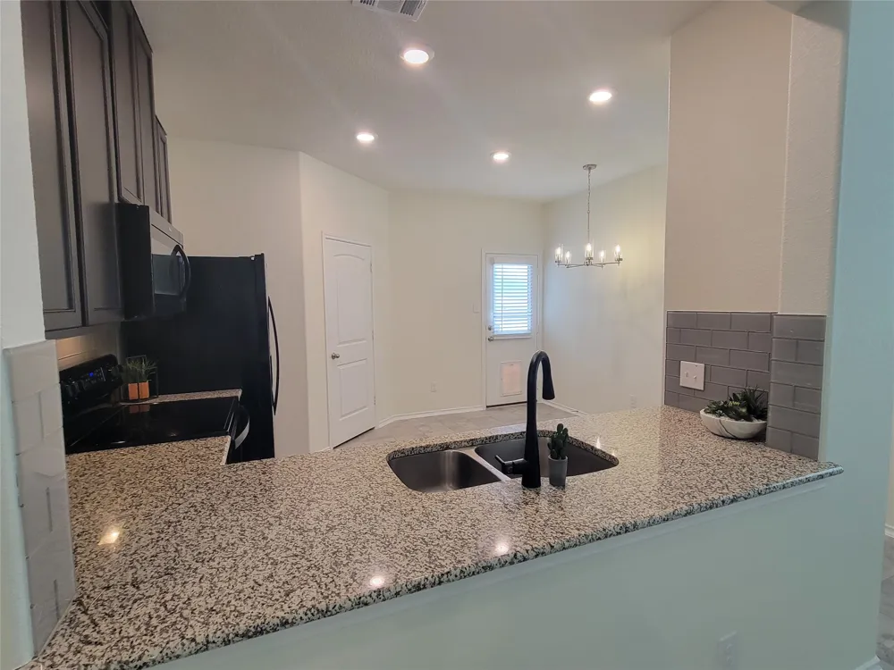 19108 Lady Bird Johnson Street Manor, TX 78653