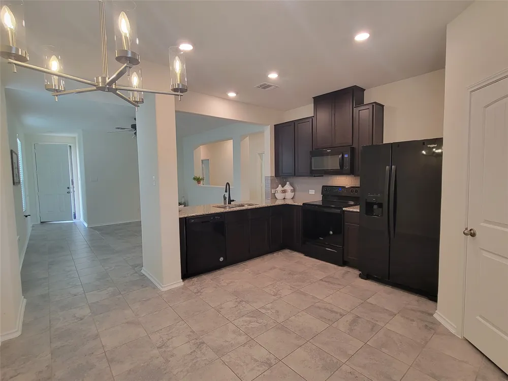 19108 Lady Bird Johnson Street Manor, TX 78653