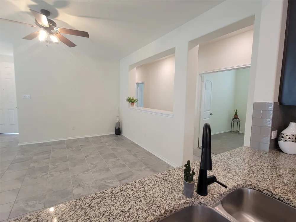 19108 Lady Bird Johnson Street Manor, TX 78653