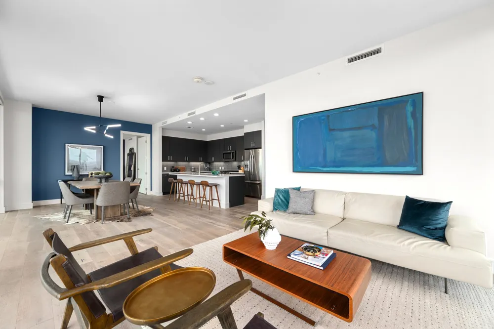 222 West Avenue #2802 Austin, TX 78701
