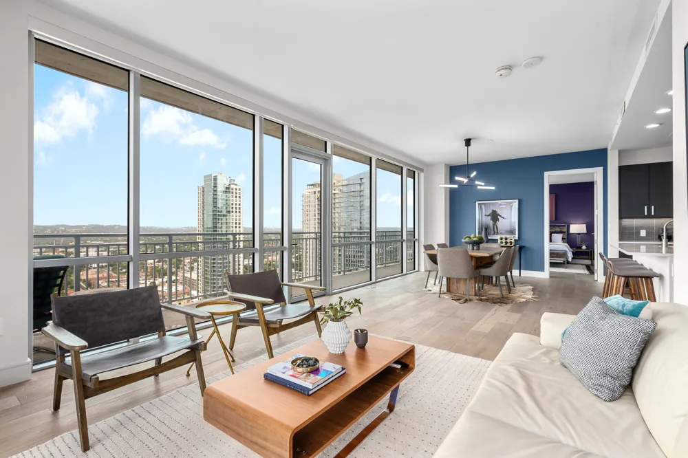 222 West Avenue #2802 Austin, TX 78701