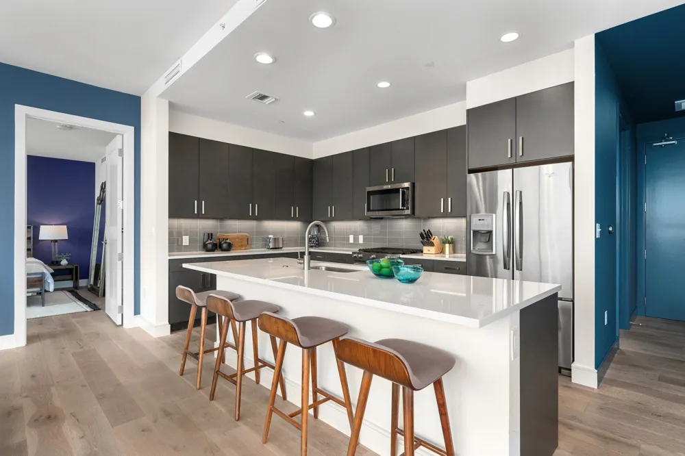 222 West Avenue #2802 Austin, TX 78701