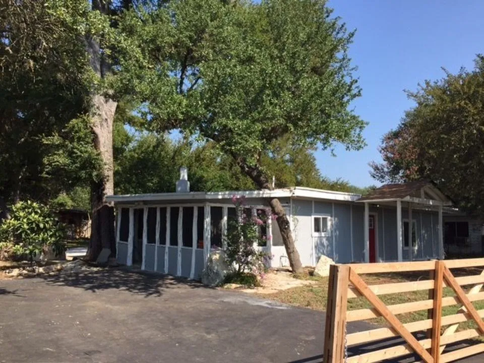 6304 Hudson Bend Road Austin, TX 78734
